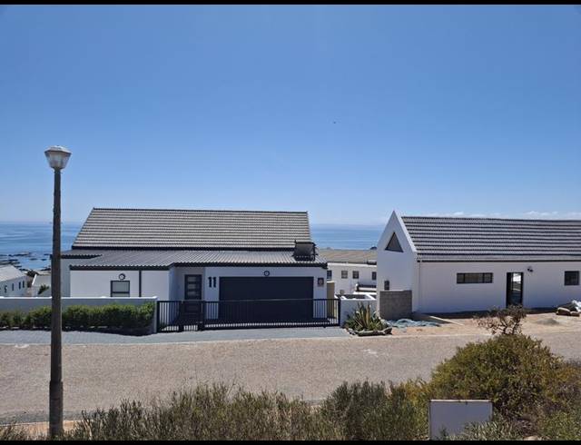 LAND FOR SALE IN BRITANNICA HEIGHTS